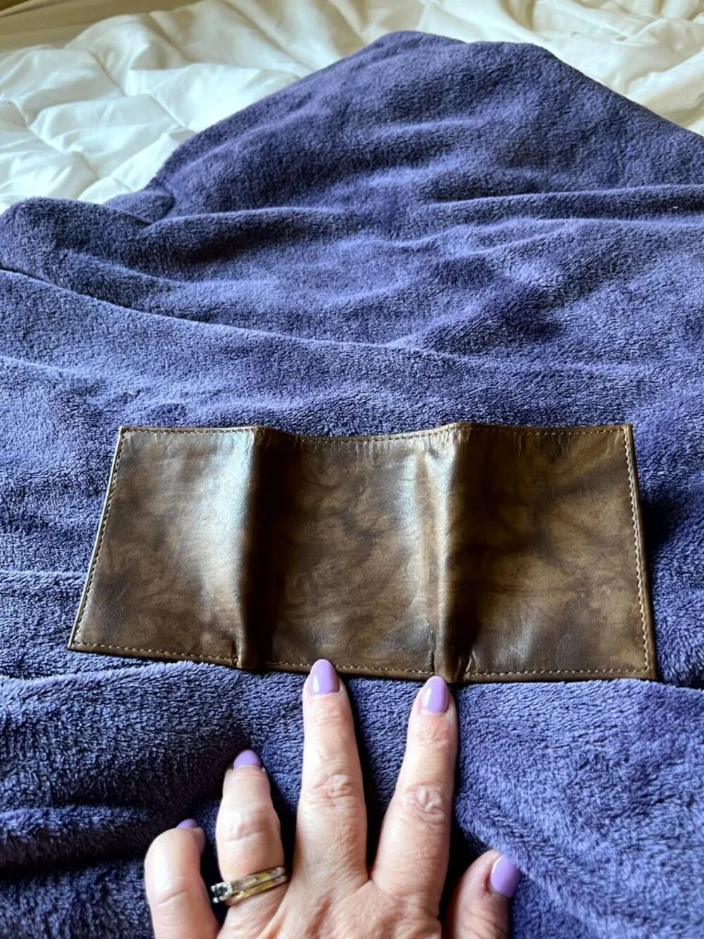 NWOT Men's Trifold Genuine Leather Wallet